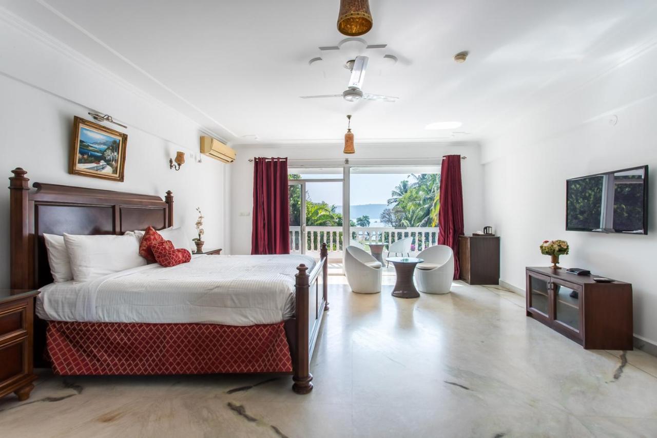 Safira River Front Resort 3*