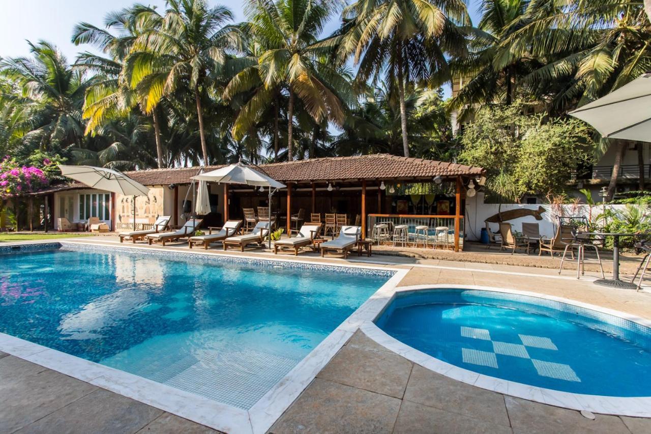 Resort Safira River Front Morjim